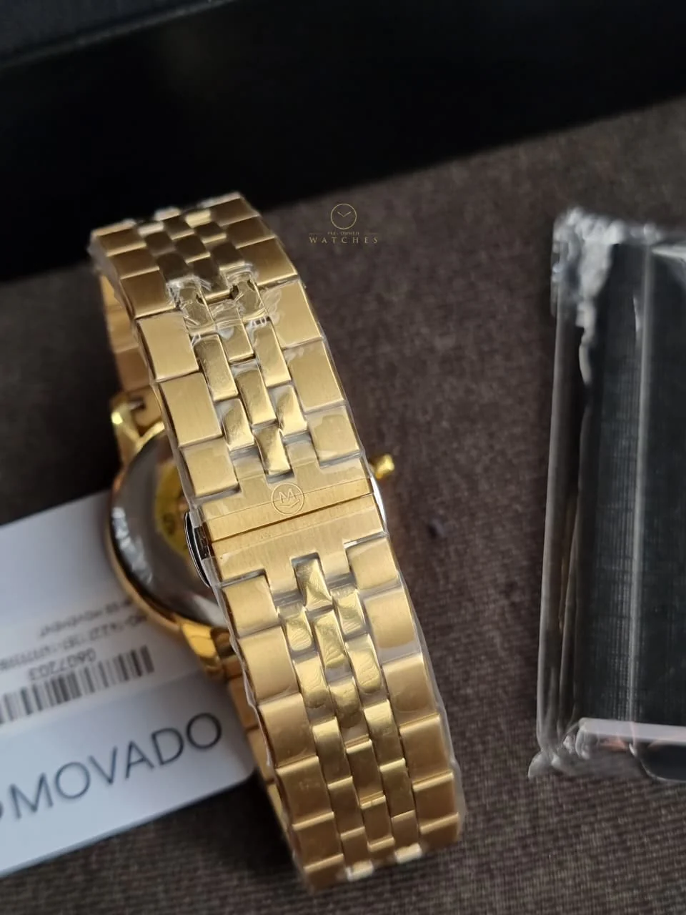 Movado Men’s Swiss Made Quartz Stainless Steel Black Dial 40mm Watch 0607203 - Image 4