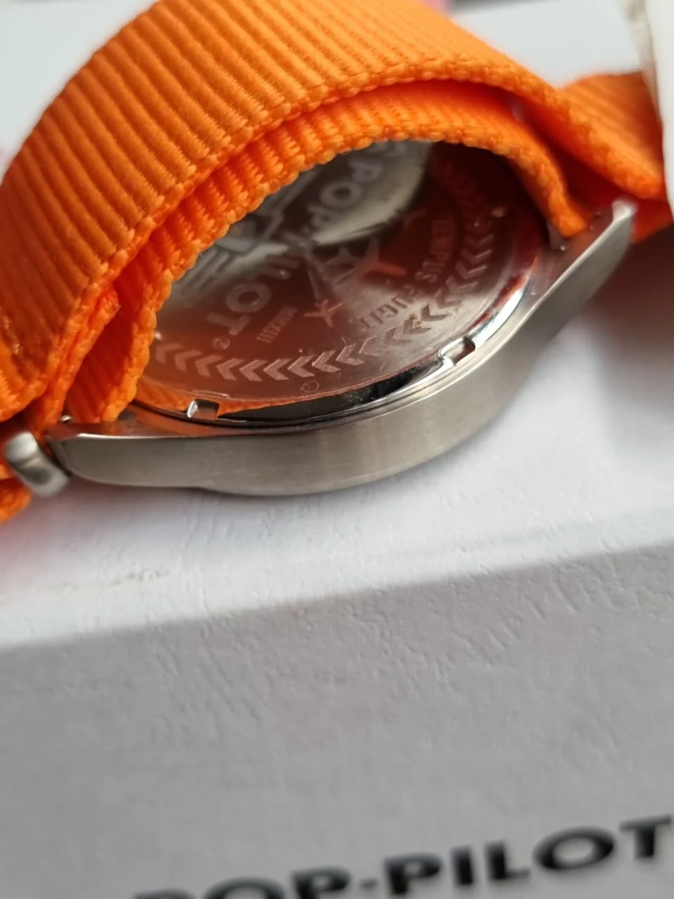 POP-PILOT Unisex Watch - Image 3