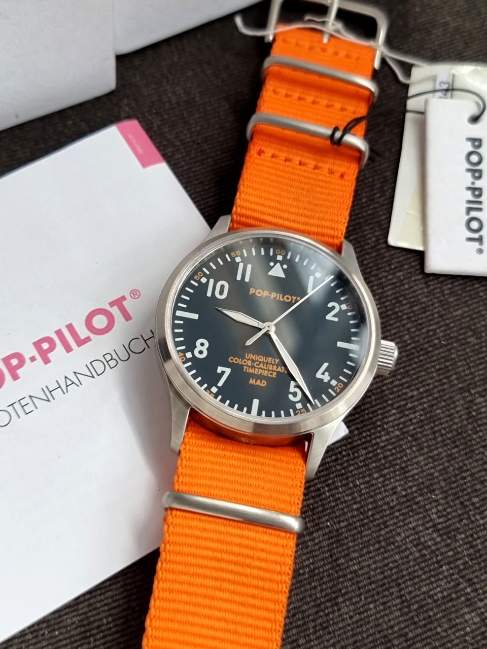POP-PILOT Unisex Watch - Image 5