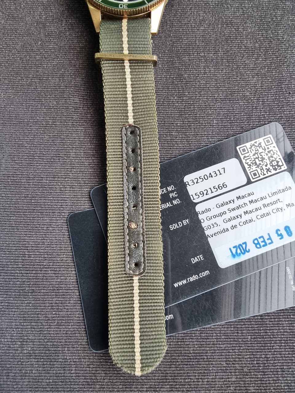 Rado Captain Cook Automatic Bronze Green Dial 42mm Men's Watch – R32504317 (Condition 8/10) - Image 2