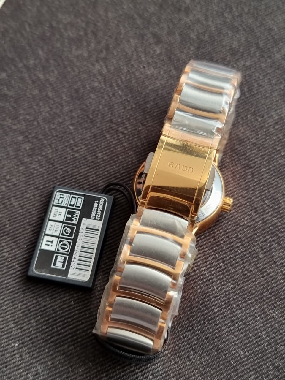 Rado Centrix Two Tone Ladies Watch 31mm Watch R30954123 - Image 4