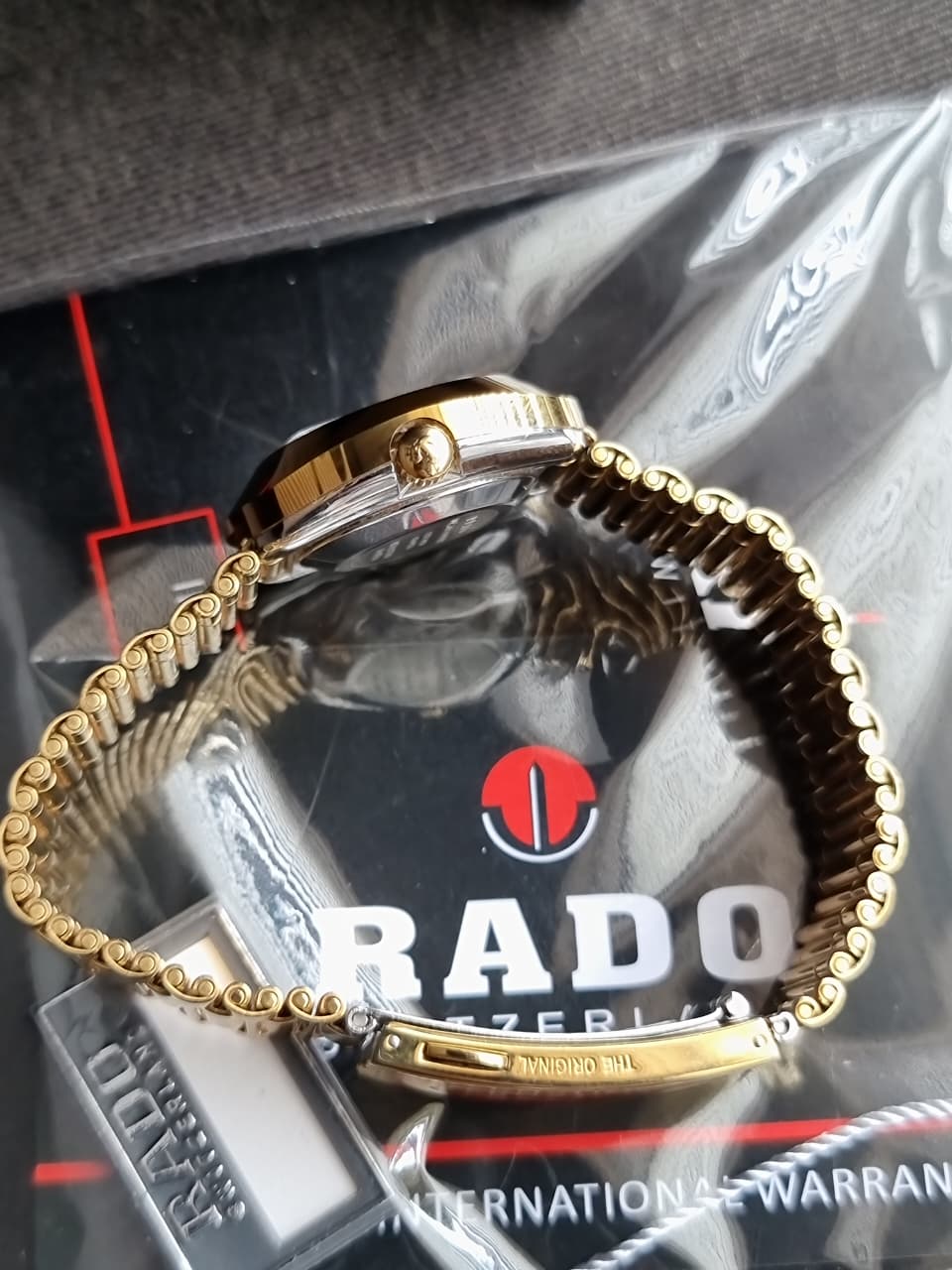 Rado Diastar Ladies Watch Golden Casing Golden Chain Automatic Watch - Image 6