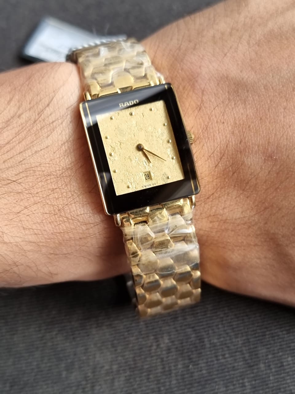 Rado Florence 160.3605 Gents Watch Golden Casing Golden Chain - Image 4