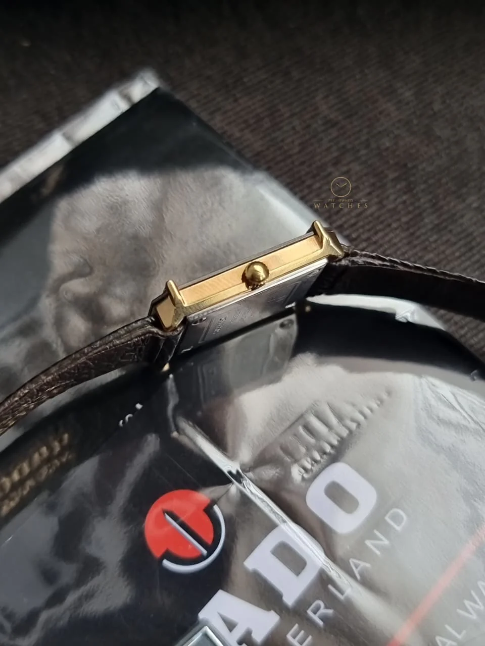 Rado Florence Ladies Watch Golden Casing Golden Dial Quartz Watch - Image 5