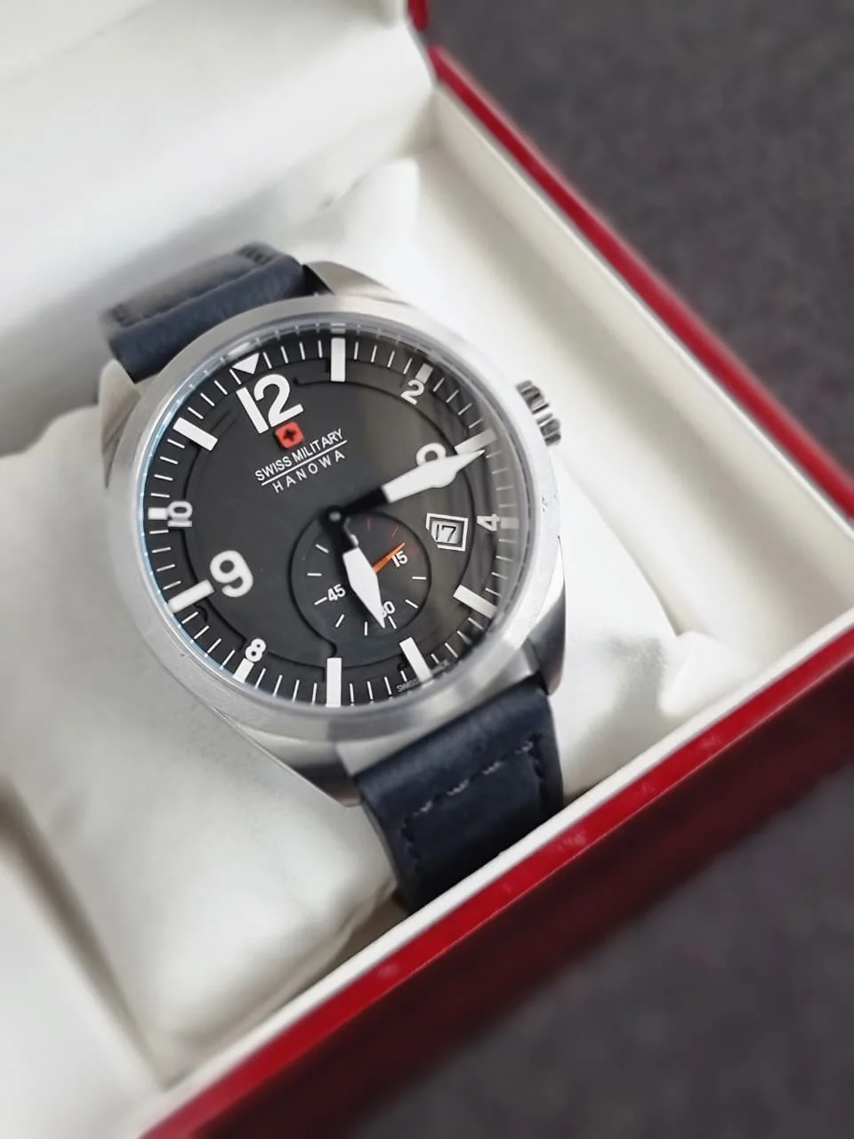 Swiss Military 06-5246 Watch Classic Black Dial Leather Men's Watch - Image 5