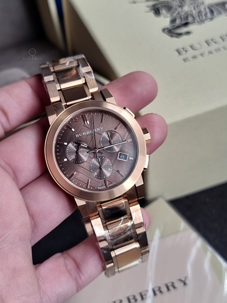 Swiss Rose Gold Date Dial 38mm Unisex Chronograph Wrist Watch The City BU9754 - Image 3