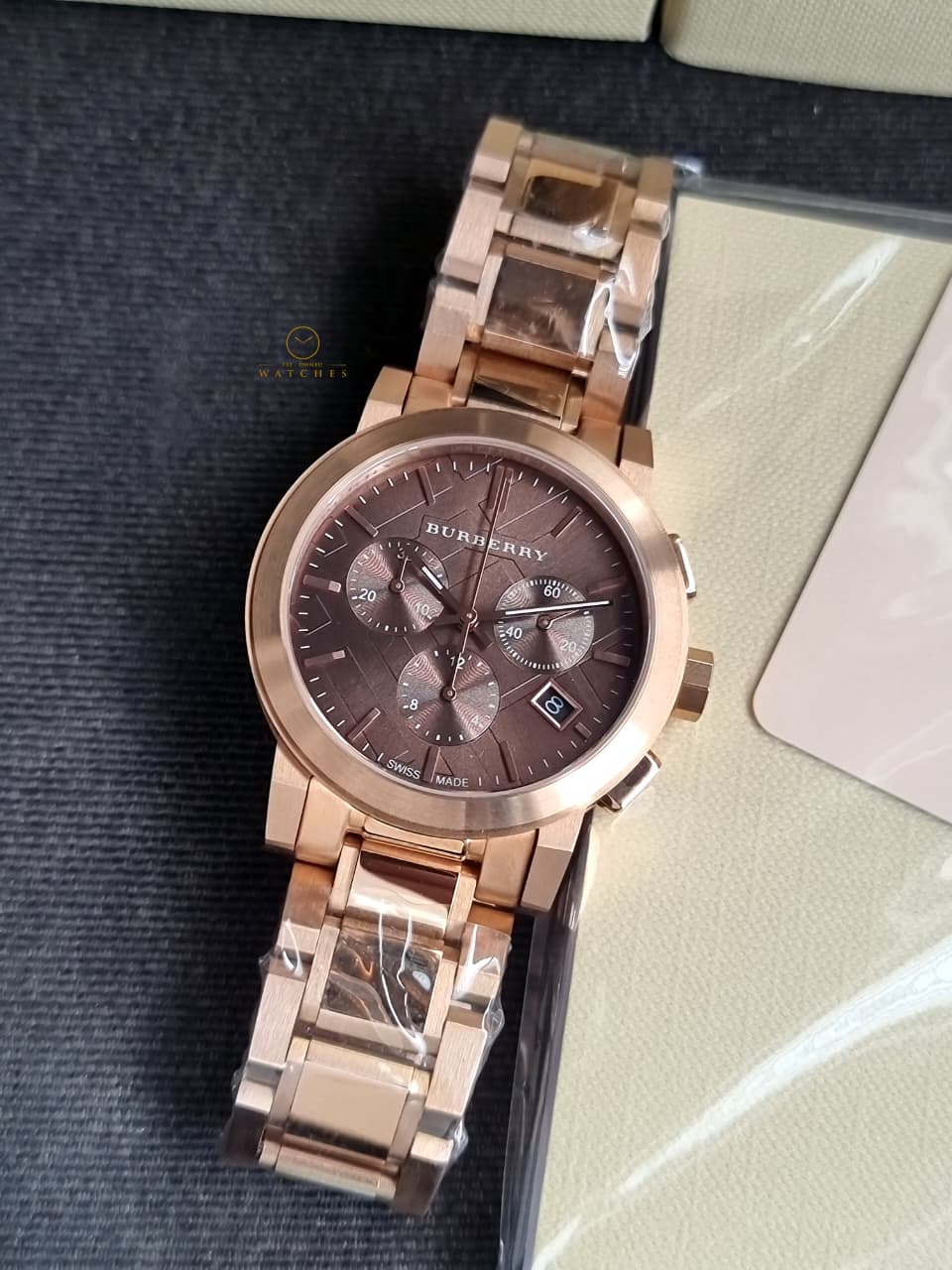 Swiss Rose Gold Date Dial 38mm Unisex Chronograph Wrist Watch The City BU9754 - Image 4