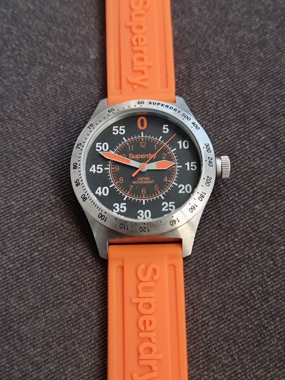 Syperdry Syg1110 Gents Watch Orange Rubber Strap 45mm Dial Quartz Watch - Image 5