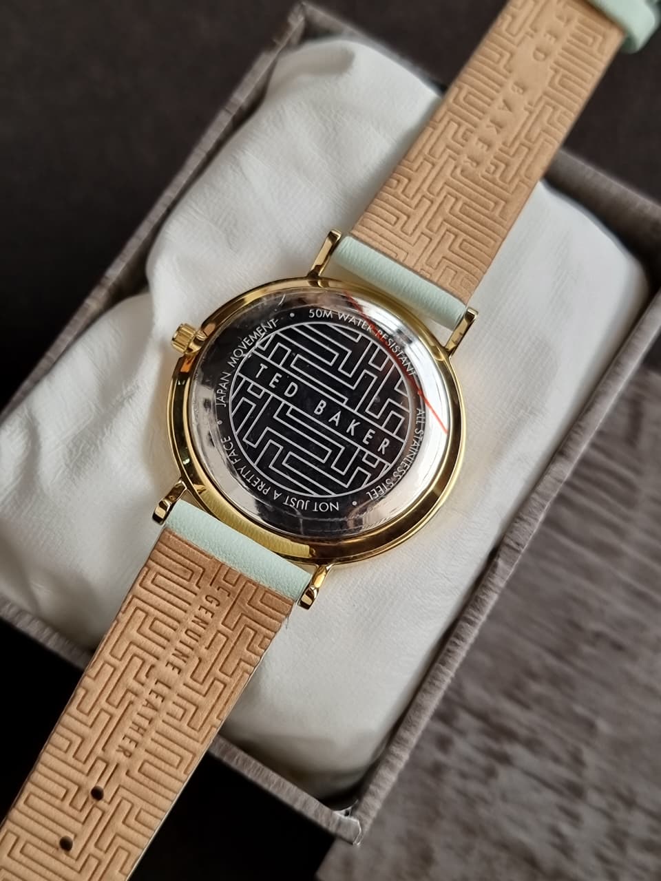 Ted baker Golden Casing 37mm Dial Quartz Watch - Image 4