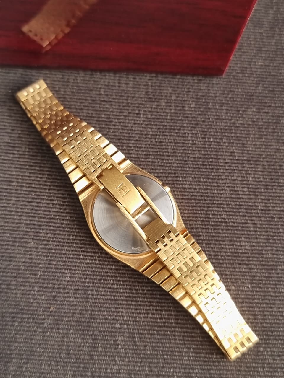 Tissot Vinatge Model Macrone Gold 23mm Dial Quartz Watch - Image 3