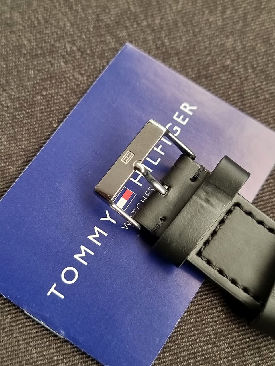 TOMMY HILFIGER Luke Multi-Function Black Dial Men's Watch 1791122 (PREOWNED STRAP CHANGED) - Image 4