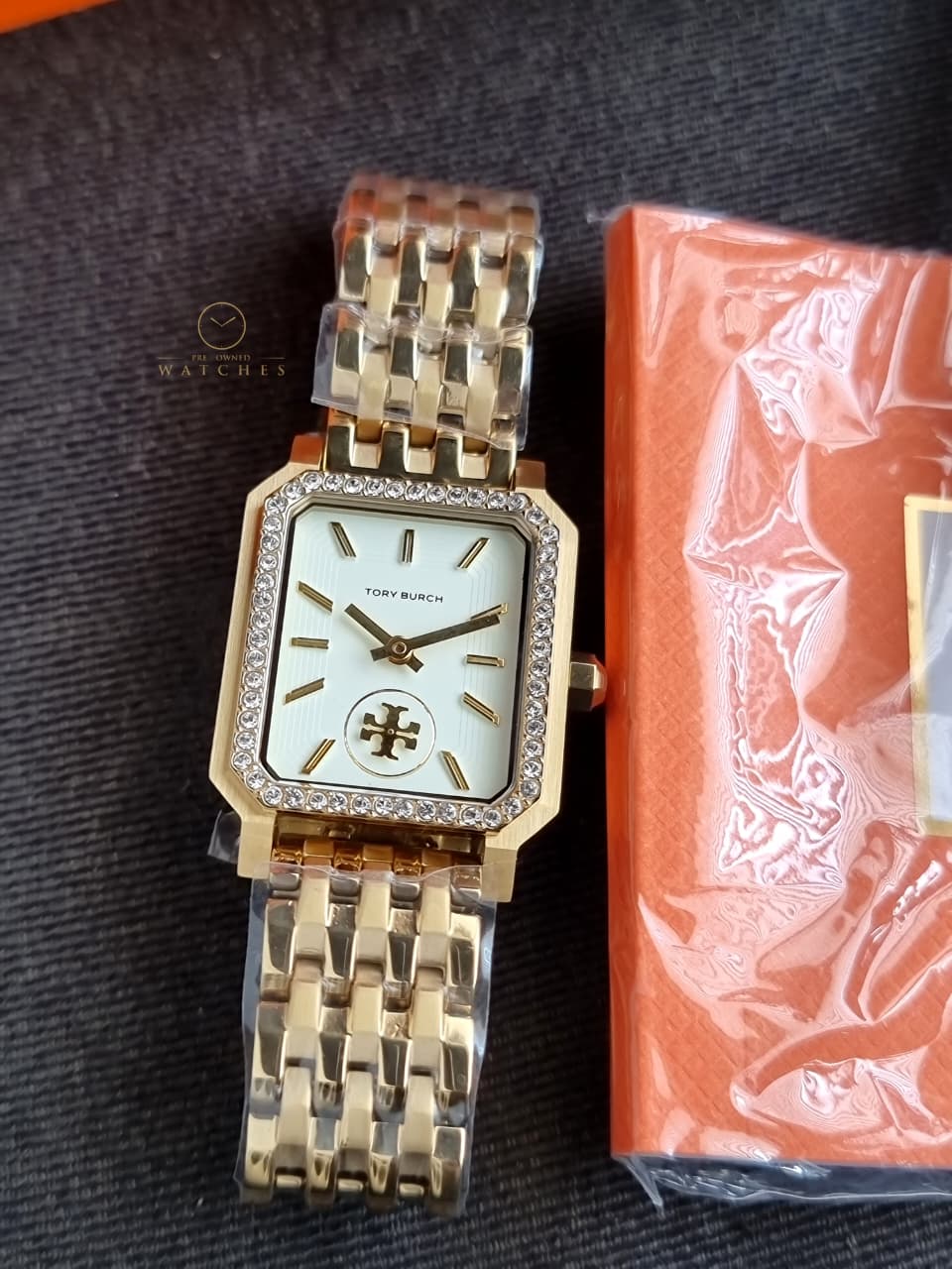 Tory Burch TBW1513 Robinson Ladies Watch Cream Dial Gold Bracelet - Image 3