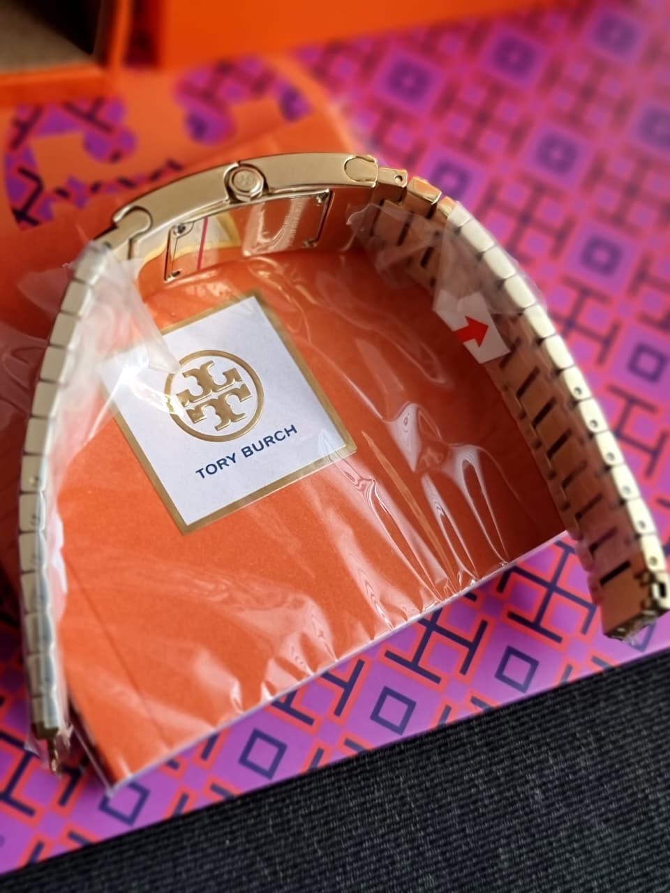 Tory Burch Women’s Quartz Gold Stainless Steel Cream Dial 18mm Watch TBW3045 - Image 6