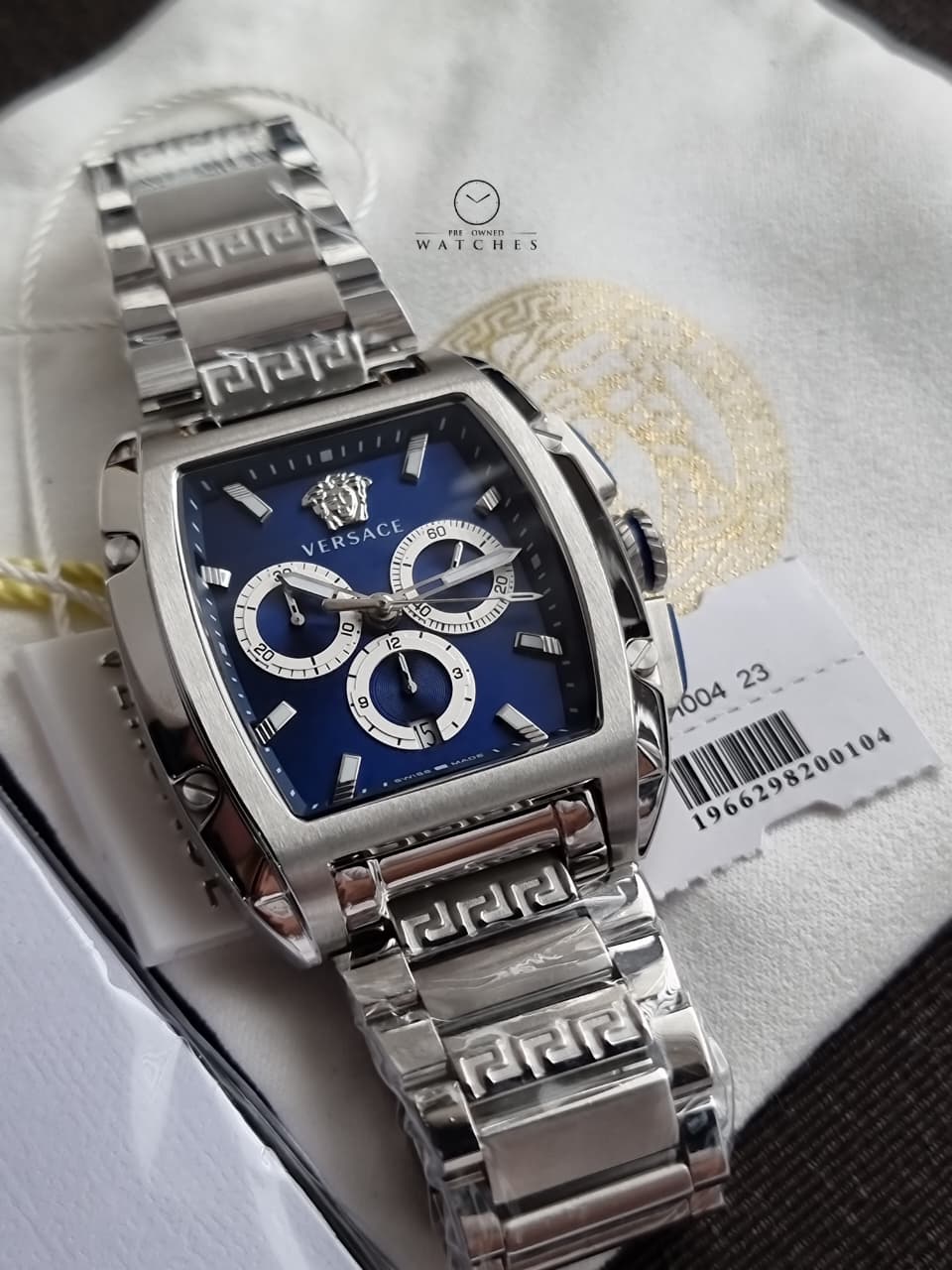 Versace Men’s Quartz Swiss Made Silver Stainless Steel Blue Dial 42mm Watch VE6H00423 - Image 7