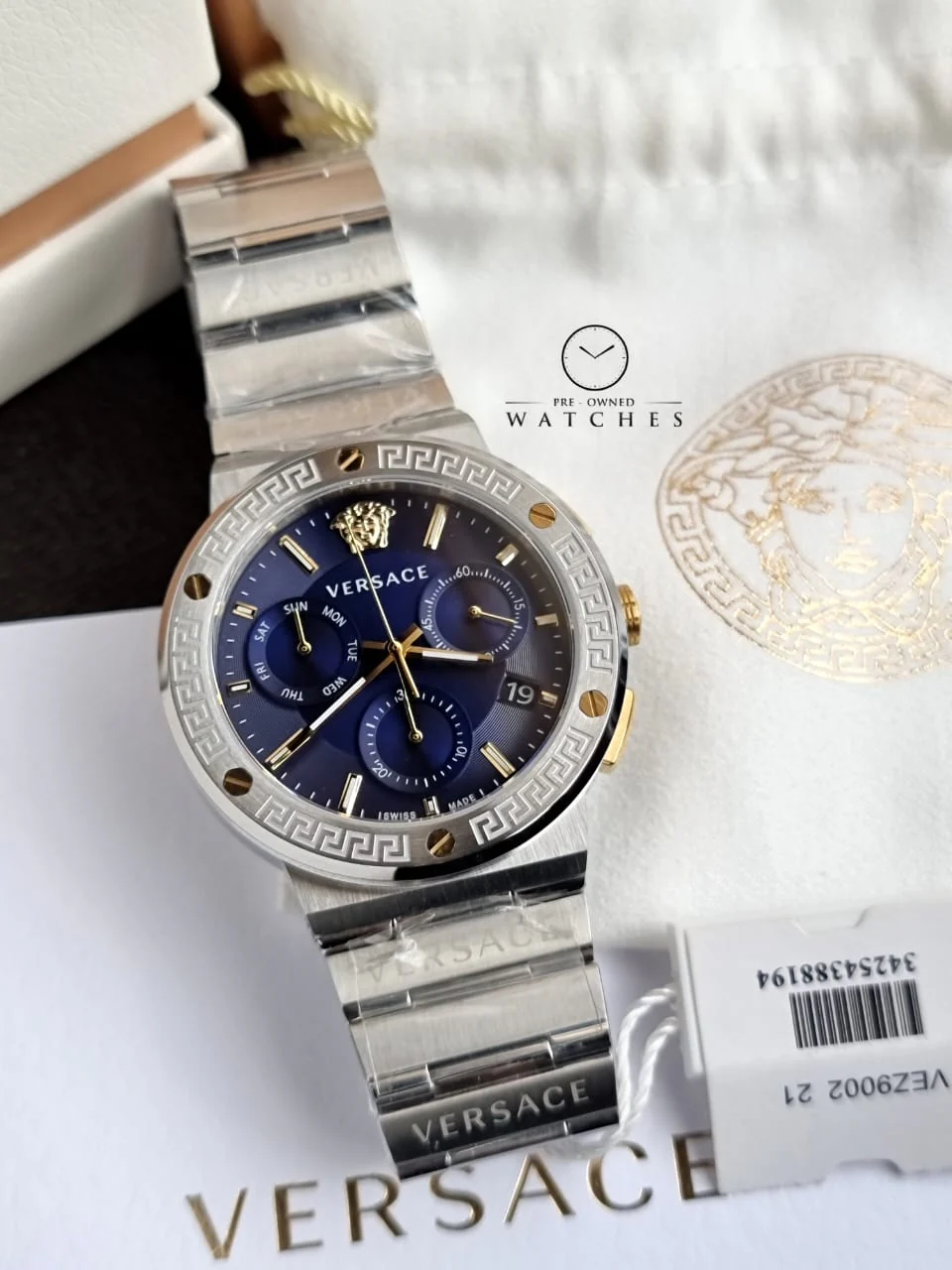 Versace Men’s Quartz Swiss Made Silver Stainless Steel Blue Dial 43mm Watch VEZ900221 - Image 7