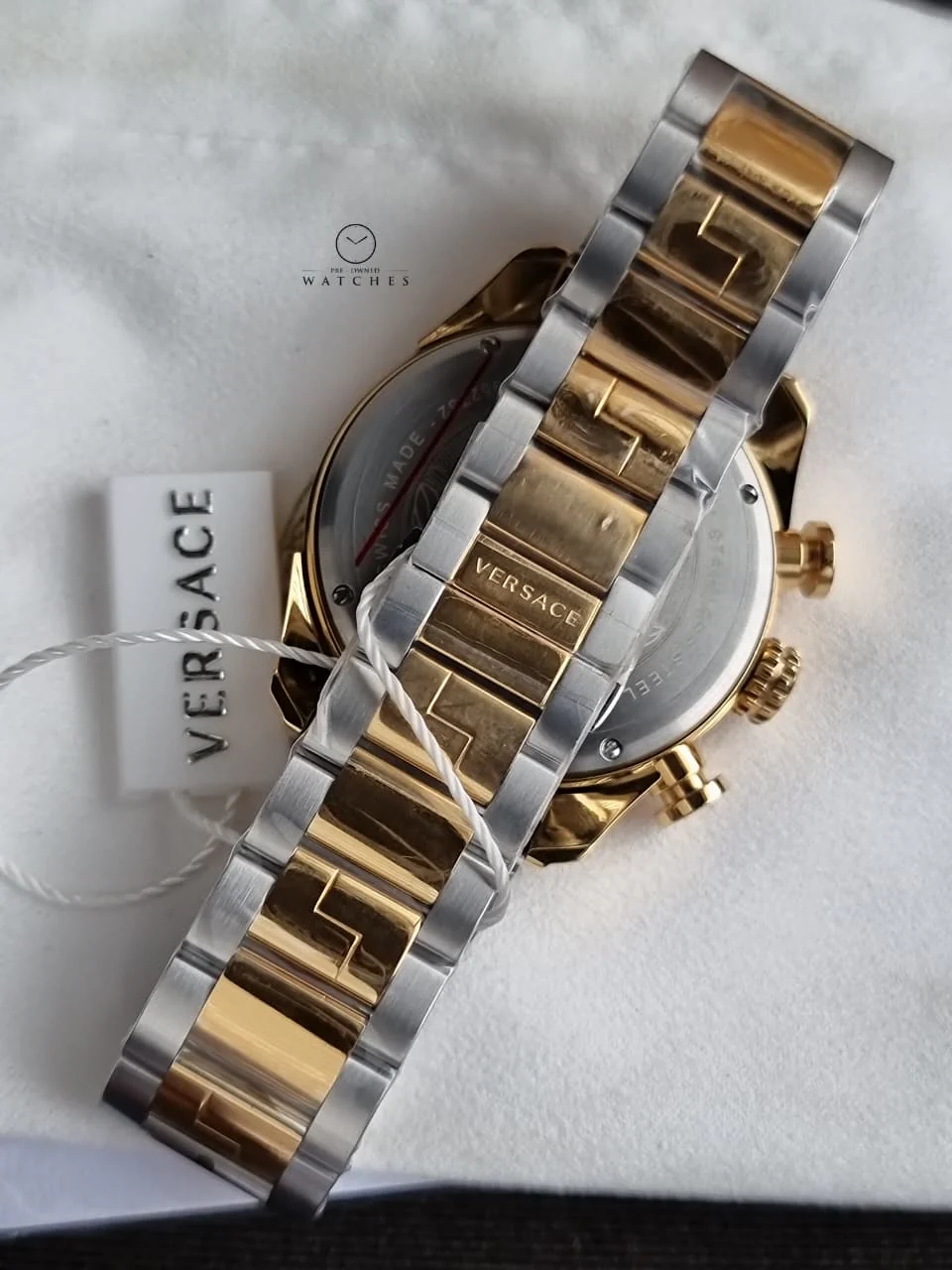 Versace V-Ray VE2I00421 Men's Watch – Chronograph, 44mm, Stainless Steel, 5ATM Quartz - Image 6