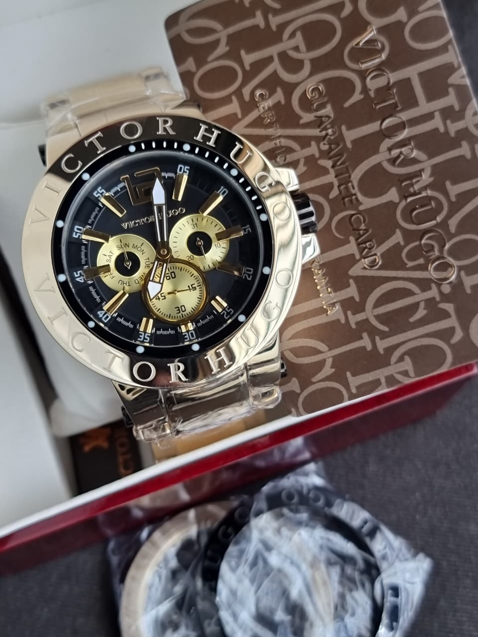 Victor Hugo Cosmo 3 Bezels Gold Stainless Steel Quartz Men's Watch – VHG10090GSG/02M - Image 3