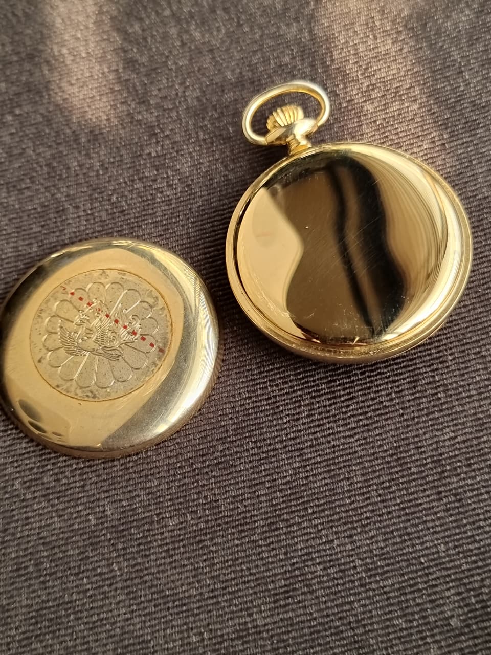 Watex Pocket Watch Golden Casing Manual Winding - Image 3